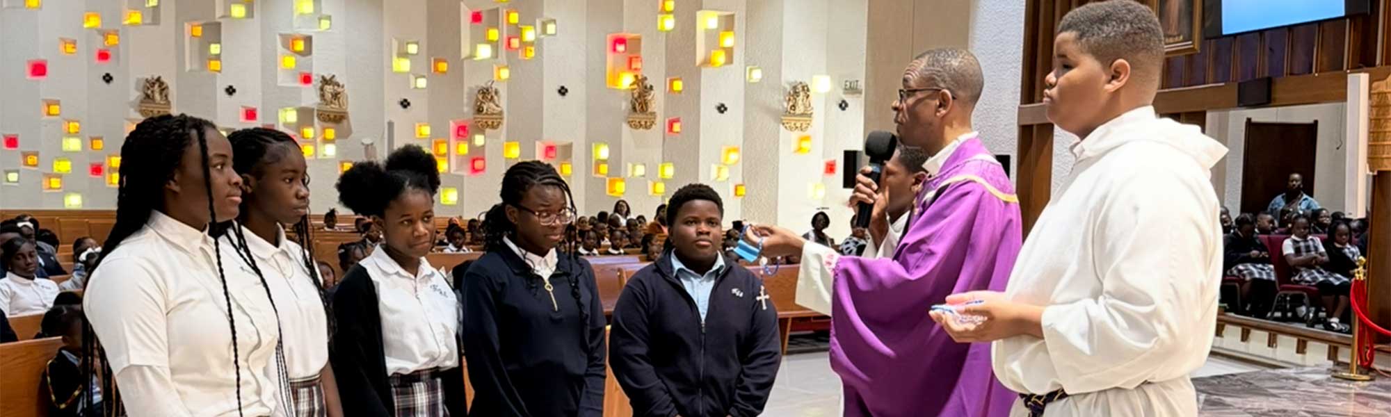 Holy Family Catholic School